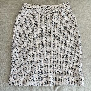 ✨ST. JOHN Light Pink & Navy Wool-Blend Boucle Tweed Pencil Skirt ✨